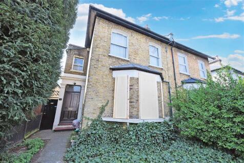 1 bedroom ground floor flat for sale