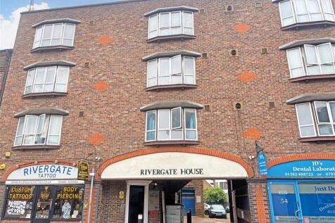 1 bedroom flat for sale