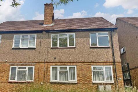 2 bedroom maisonette for sale