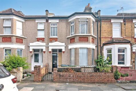 1 bedroom ground floor flat for sale