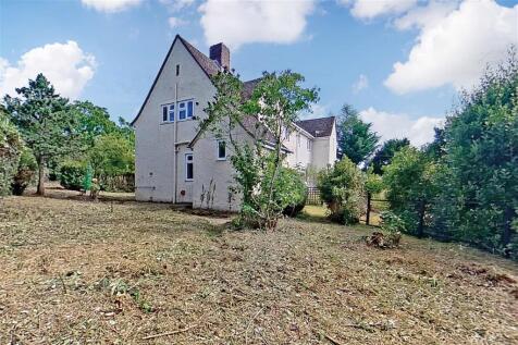 2 bedroom semi-detached house for sale
