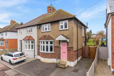 Rye Street, Bishop's Stortford... 3 bed semi