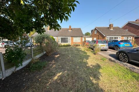 Brookside Road, Barton under... 3 bed semi