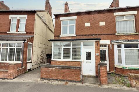 2 bedroom semi-detached house for sale
