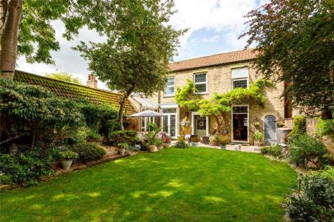 73 Westgate, North Cave, Brough, HU15 4 bed detached house for sale