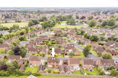 Mile End Park, Pocklington, York, YO42 5 bed detached house for sale
