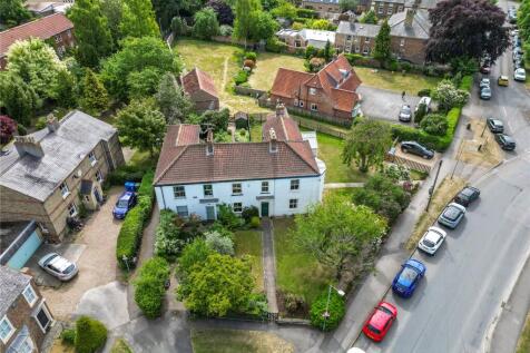 The Balk, Pocklington, York, YO42 2 bed house for sale