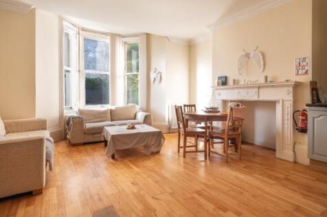 12 bedroom terraced house for sale