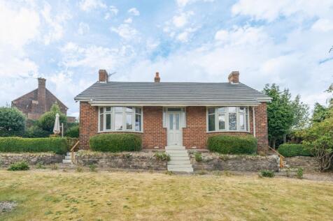 Holburn Crescent, Ryton NE40 2 bed detached bungalow for sale