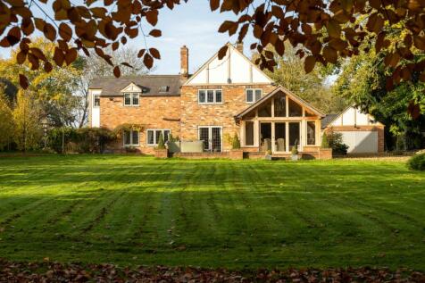 Church Road, Wellingborough NN9 4 bed detached house for sale