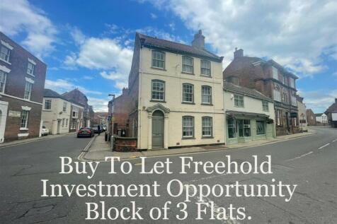 3 bedroom town house for sale
