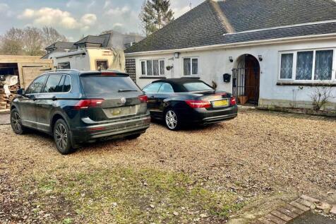 Ringwood Road, Ferndown 5 bed detached house for sale