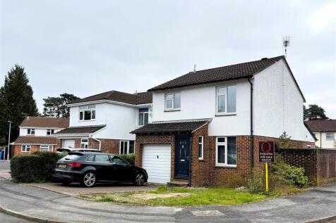 Nightjar Close, Poole 4 bed detached house for sale