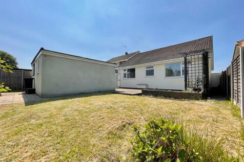 Ryan Close, Ferndown 3 bed detached bungalow for sale