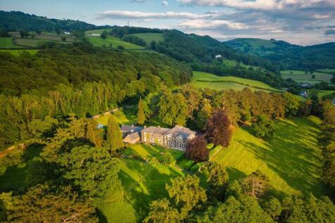 7 bedroom detached house for sale