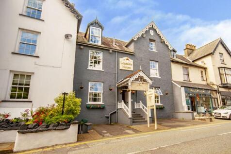 10 bedroom terraced house for sale