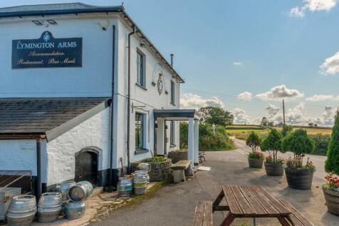 Detached house for sale