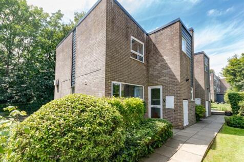 Fernwood, Park Villas, Roundhay 3 bed townhouse for sale