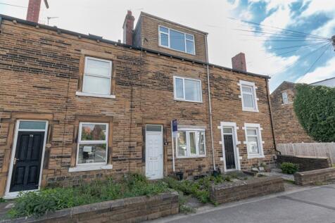 Wakefield Road, Rothwell 4 bed terraced house for sale