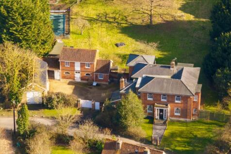 Lexden Bridge Hamlet, Essex CO3 5 bed detached house for sale