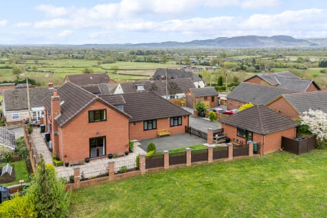 The Ridge, Oswestry SY10 4 bed detached house for sale
