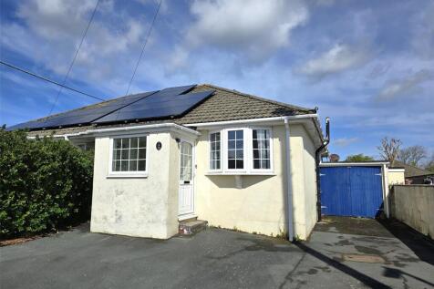 2 bedroom semi-detached bungalow for sale