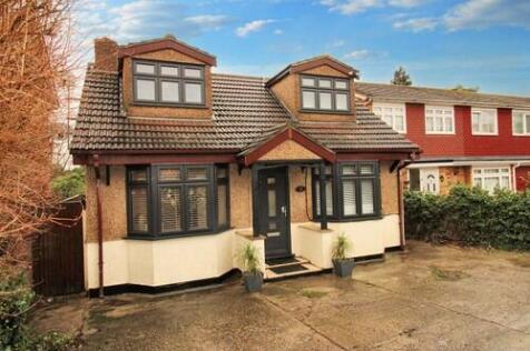 4 bedroom bungalow for sale