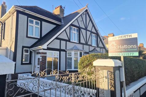 Arlington Place, Porthcawl CF36 3 bed semi