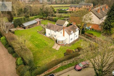 3 bedroom cottage for sale