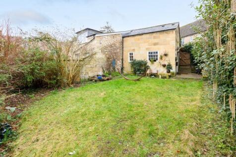 St. Margarets Street, Bradford on... 1 bed semi