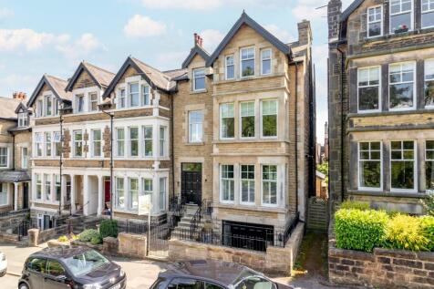 Harlow Moor Drive, Harrogate 6 bed detached house for sale