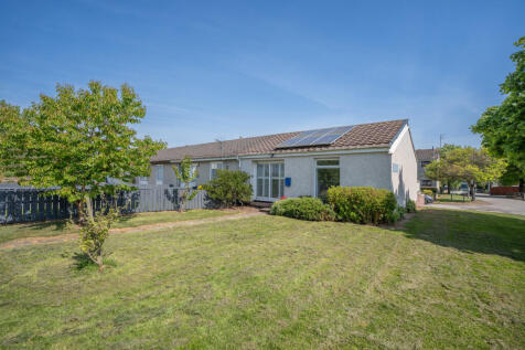 1 bedroom terraced bungalow for sale