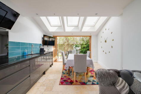 St. James Lane, Winchester SO23 3 bed end of terrace house for sale