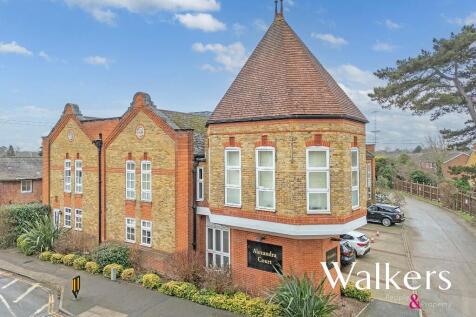 Alexandra Court Church Street, Great... 2 bed apartment for sale