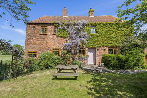 Mansfield Road, Edingley NG22 5 bed detached house for sale