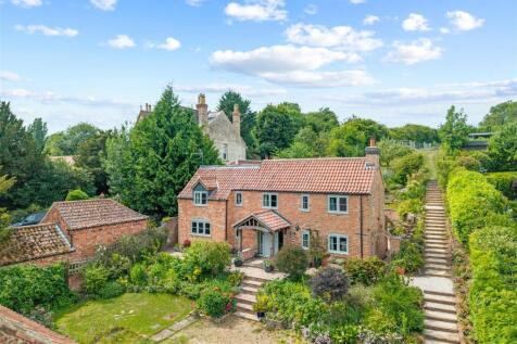 Bleasby Road, Bleasby NG14 4 bed cottage for sale