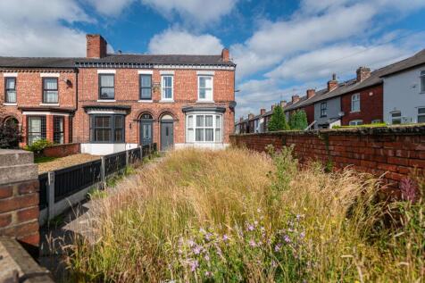 St. Helens Road, Leigh WN7 3 bed end of terrace house for sale
