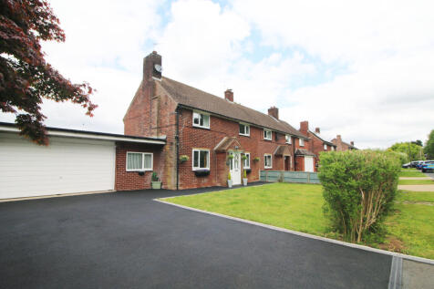 3 bedroom semi-detached house for sale