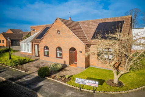 Jefferson Close, Hook DN14 3 bed detached bungalow for sale
