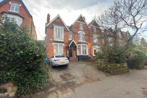 10 bedroom semi-detached house for sale