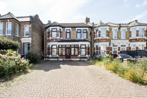 5 bedroom terraced house for sale