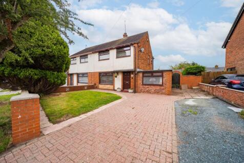 School Lane, Skelmersdale WN8 3 bed semi
