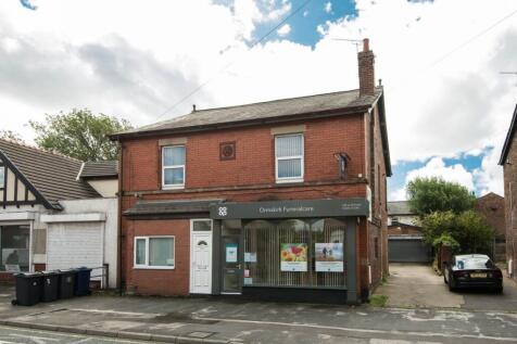 Wigan Road, Ormskirk L39 8 bed flat for sale