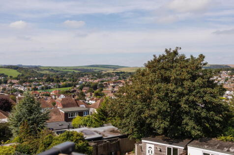 Highfield Crescent, Brighton BN1 4 bed semi
