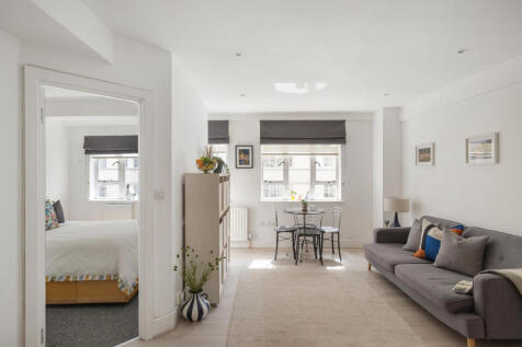 London SW3 1 bed apartment for sale