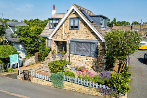 Springwood Road, Leeds LS19 3 bed detached house for sale