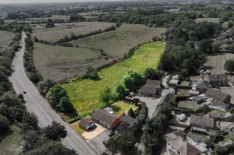 Blaby Road, Enderby, Leicester 3 bed detached bungalow for sale