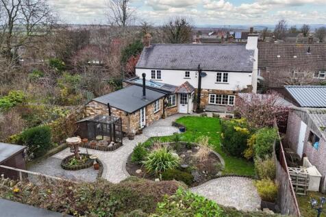 Scotts Lane, Wilbarston LE16 2 bed cottage for sale