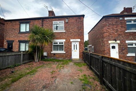 Church Avenue, Choppington NE62 2 bed semi