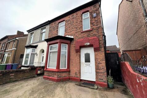 4 bedroom semi-detached house for sale